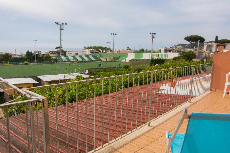 اتاق لوکس با بالکن و چشمانداز دریا, Villa Mena