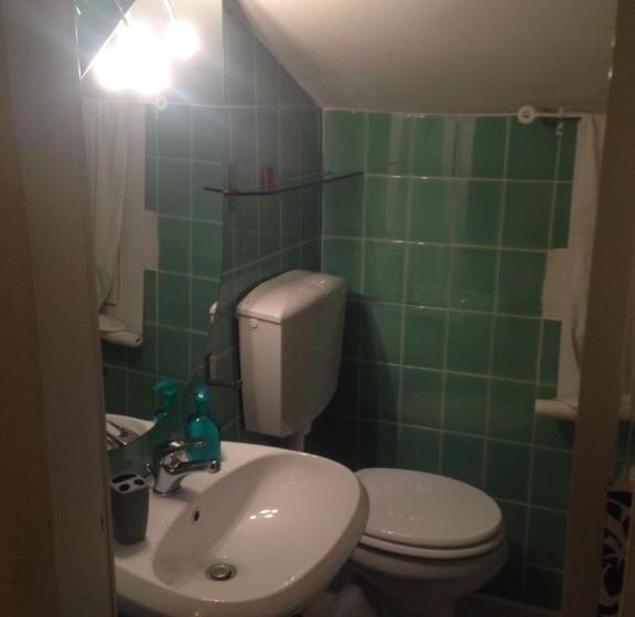 阁楼套房, Medoacvs B&b