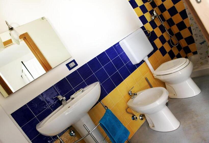 חדר סטנדרט לארבעה, B&b Yatabui