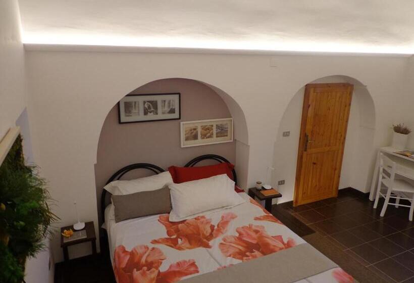 דירת חדר, Alla Panoramica