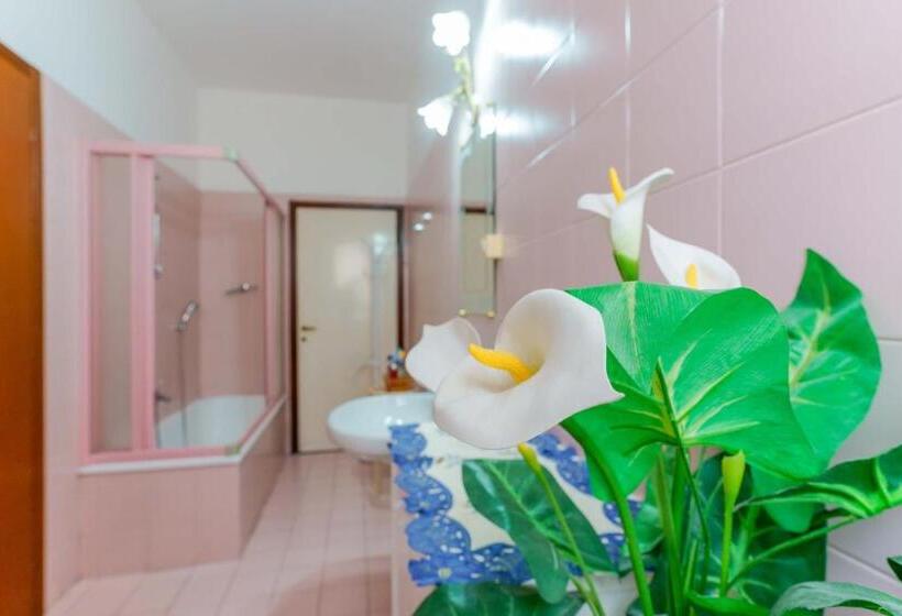 اتاق استاندارد, Bed And Breakfast Dolce Vita Bologna