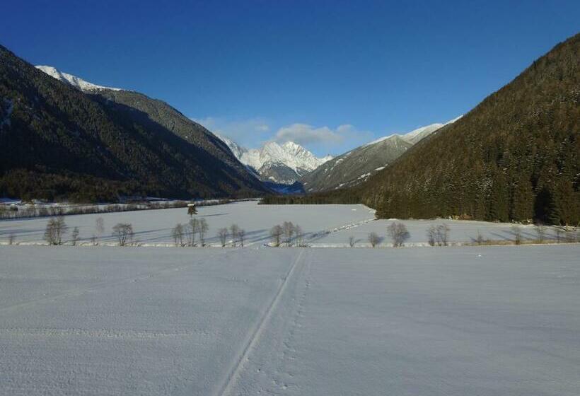 Standard-huone, Garni Renzler
