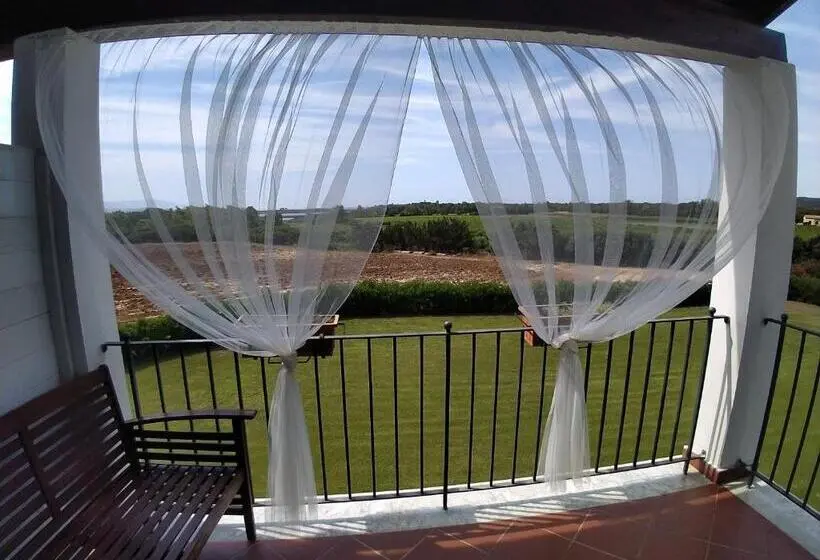 Quarto deluxe vista mar com balcao, Il Pagio