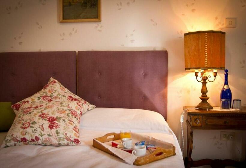 غرفة قياسية, Locanda Dei Buoni E Cattivi