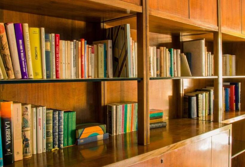 جناح مزود بتراس, Locanda Dei Buoni E Cattivi