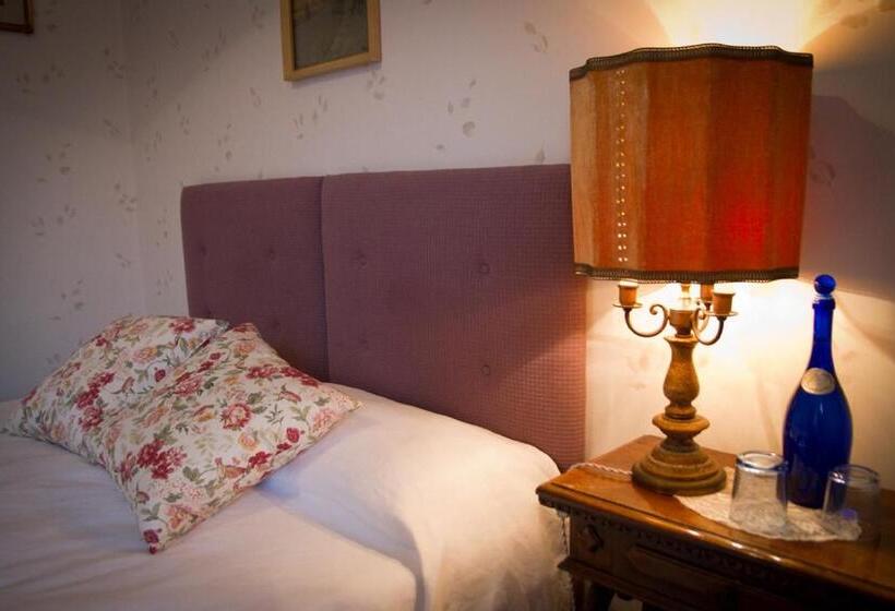 غرفة قياسية, Locanda Dei Buoni E Cattivi