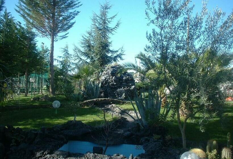 4인용 스탠다드 룸, Parco Delle Tre Fontane