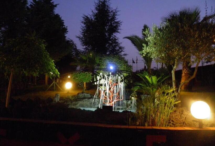 اتاق استاندارد چهار تخته, Parco Delle Tre Fontane