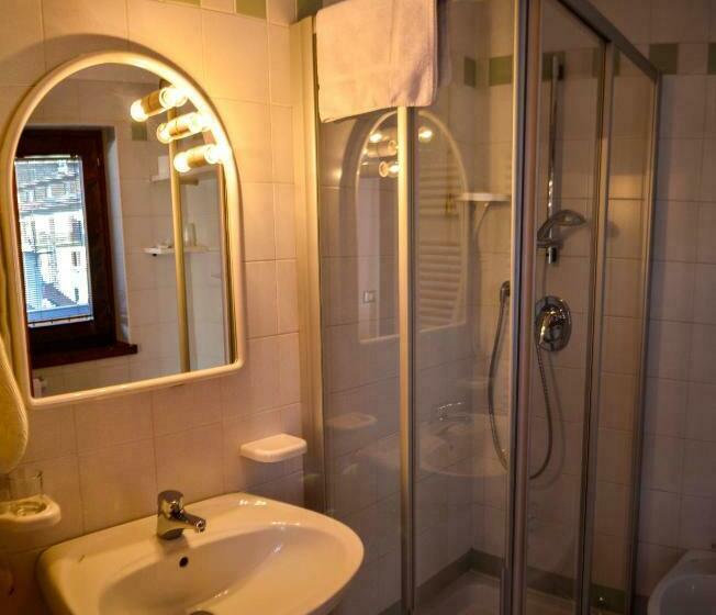 标准间, Villa Lucin