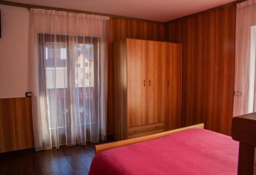 标准间, Villa Lucin