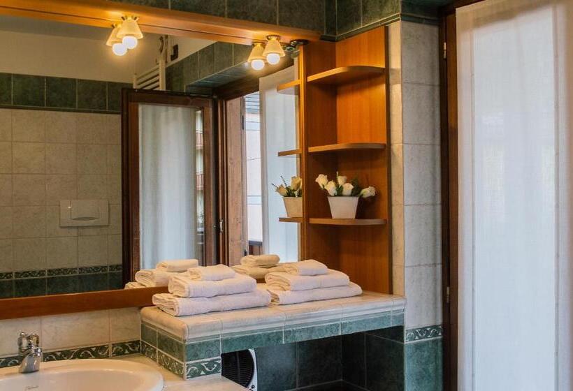 高级大房间, Villa Lucin