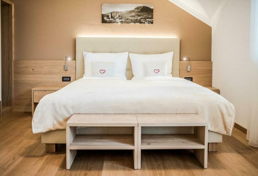 수피리어 룸, Alpenrose