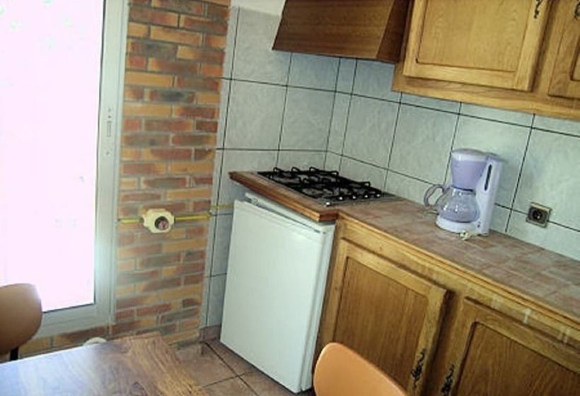 דירת חדר, Hôtel La Pergola