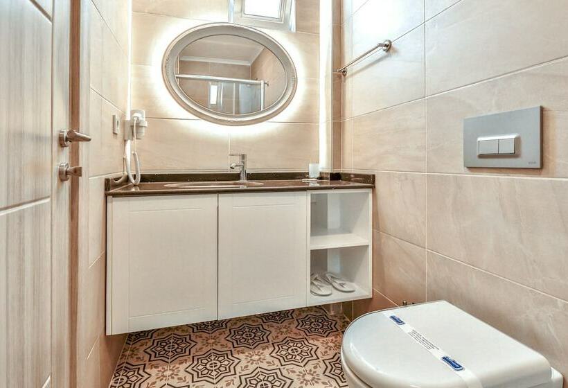 חדר דלוקס צדדי נוף לים, Kas Artemis