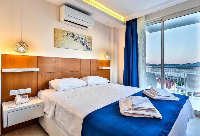 חדר דלוקס נוף לים, Kas Artemis