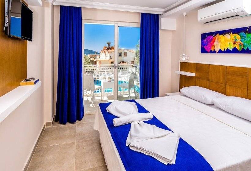 חדר סטנדרט נוף לבריכה, Kas Artemis