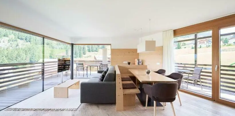 １ベッドルームのデラックスアパートメント, Saleghes Dolomites Residence