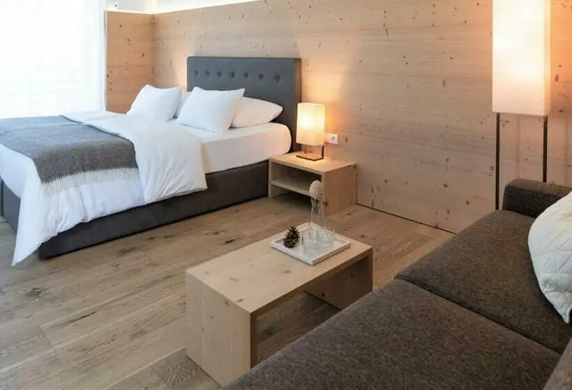 １ベッドルームのデラックスアパートメント, Saleghes Dolomites Residence