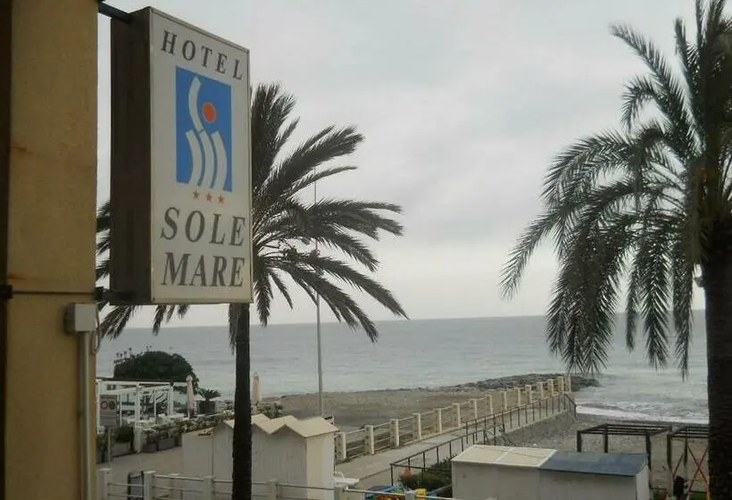 Standard Kolmen Hengen Huone Parveke, Solemare