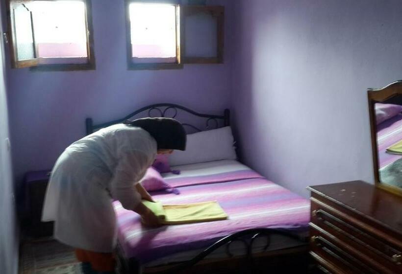 标准三人间, Souika