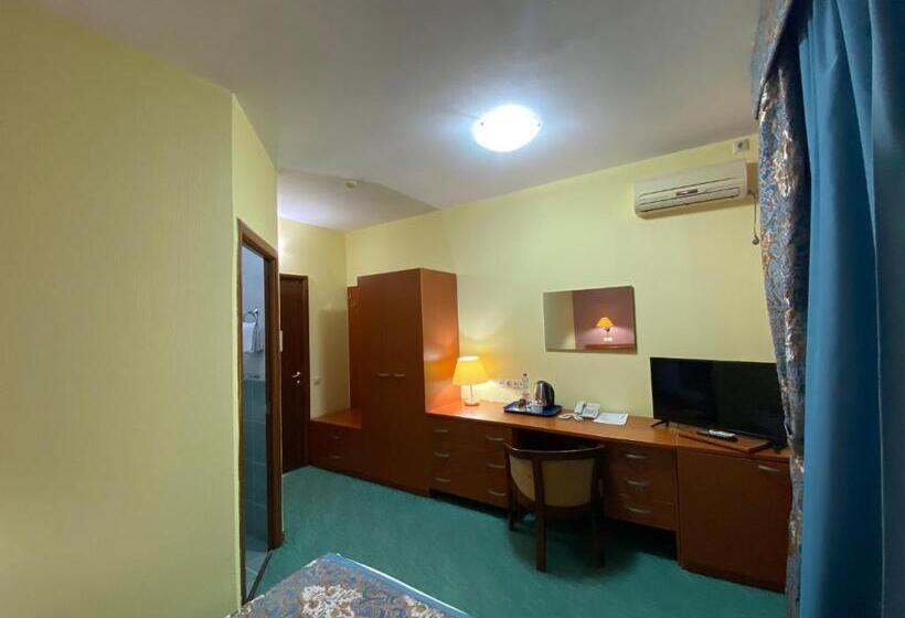 اتاق استاندارد, Tengri