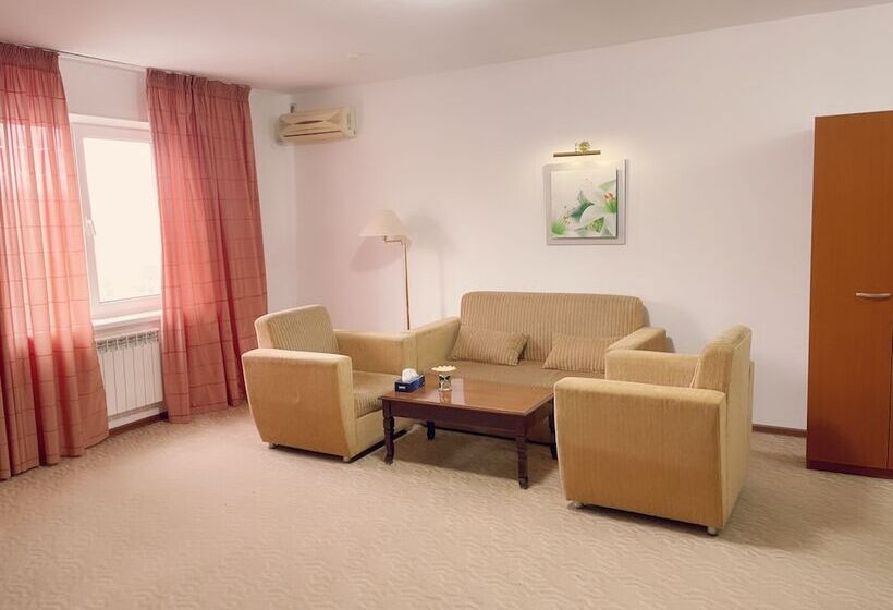 آپارتمان 1 خوابه, Tengri