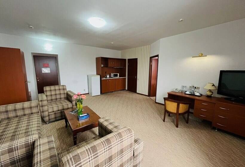 آپارتمان 1 خوابه, Tengri