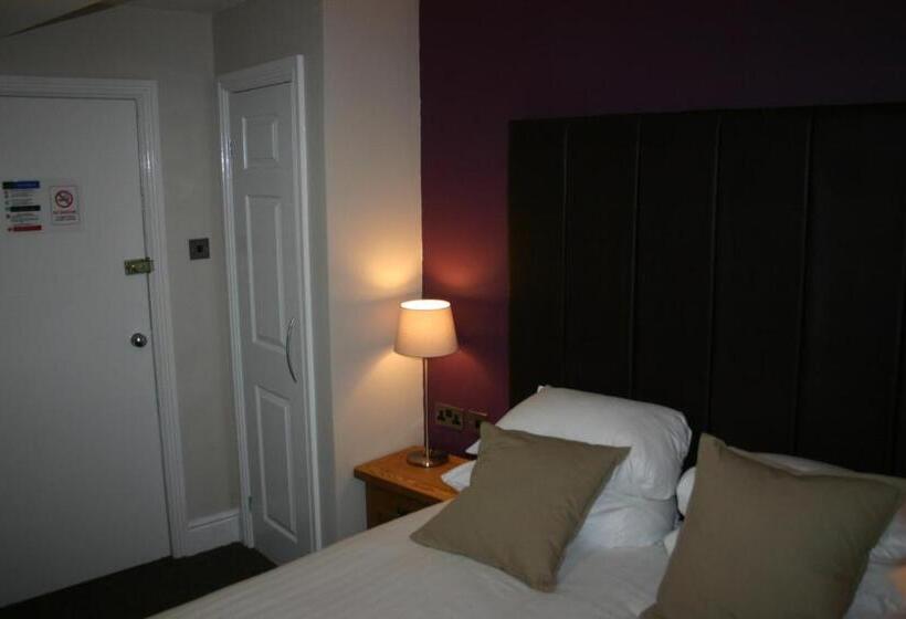 חדר סטנדרט, Station