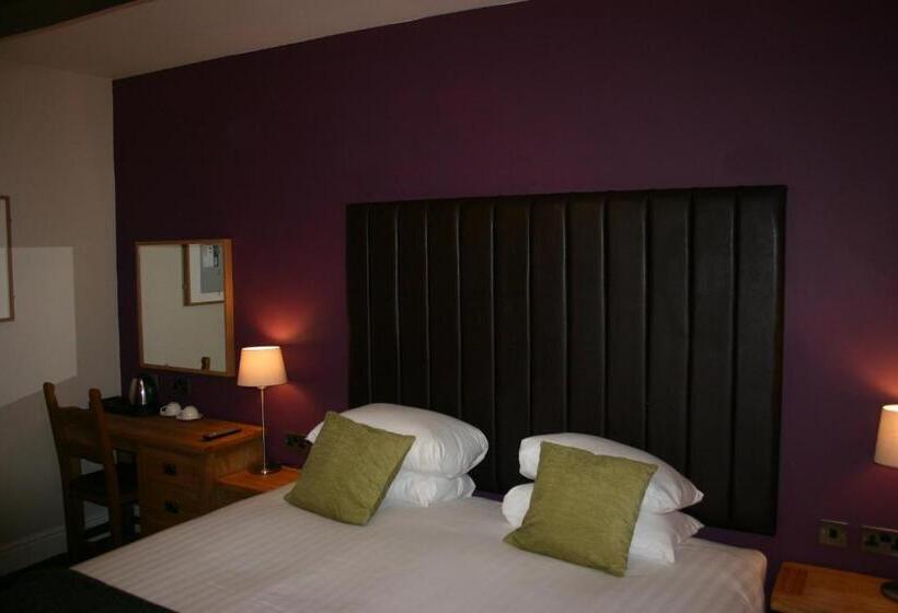 חדר דלוקס, Station