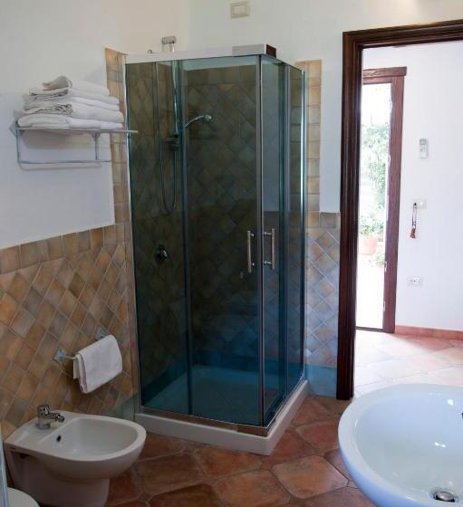 غرفة قياسية ثلاثية, Turismo Rurale Belvedere Pradonos