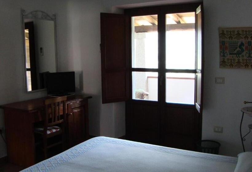 غرفة عائلية, Turismo Rurale Belvedere Pradonos