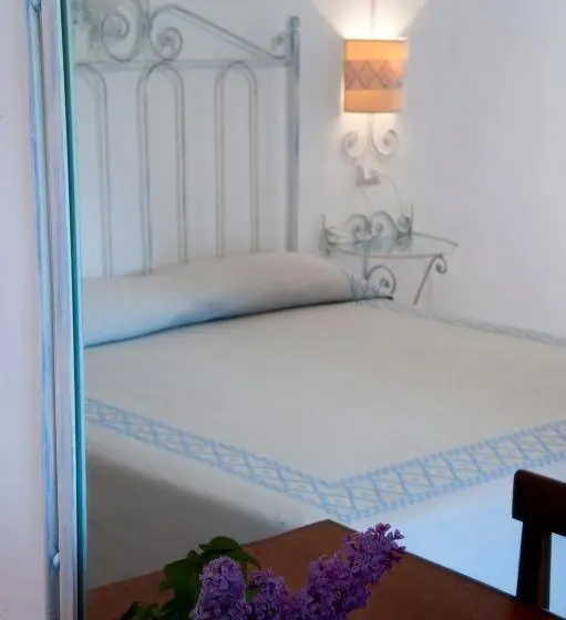 اتاق استاندارد با چشم‌انداز باغ, Turismo Rurale Belvedere Pradonos