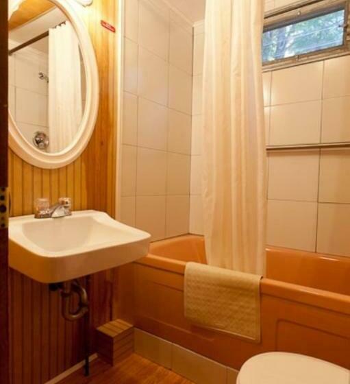 Номер Стандарт, Robbins Motel