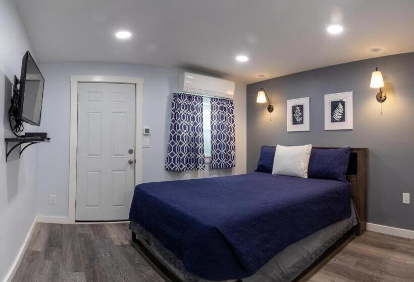 スタンダードルーム, Robbins Motel