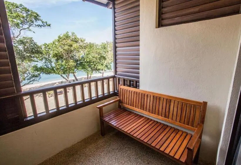 オーシャンビューデラックスルーム, Sand & Sandals Desaru Beach Resort & Spa