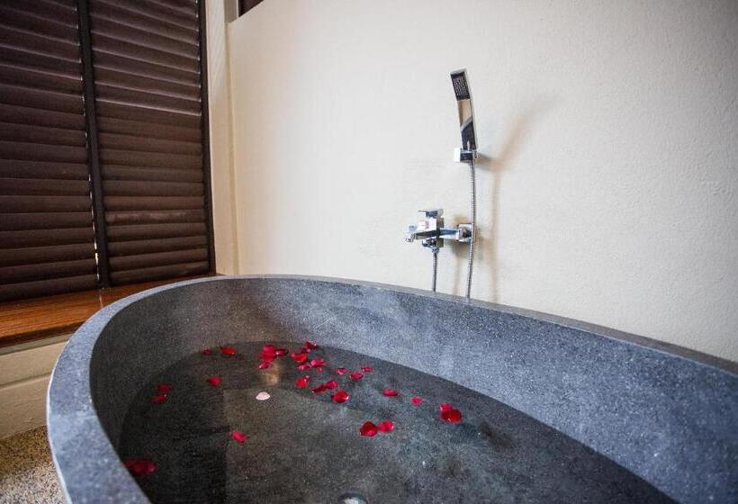 غرفة رومانسية, Sand & Sandals Desaru Beach Resort & Spa