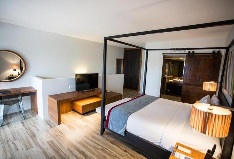 غرفة عائلية مطلّة علي الحديقة, Sand & Sandals Desaru Beach Resort & Spa