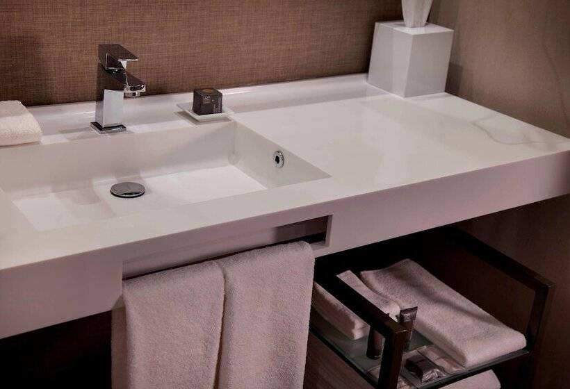 Люкс 2 Спальни, Ac Hotel By Marriott Santa Fe