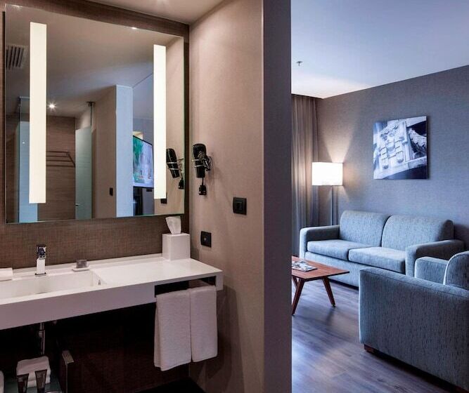 Люкс 2 Спальни, Ac Hotel By Marriott Santa Fe