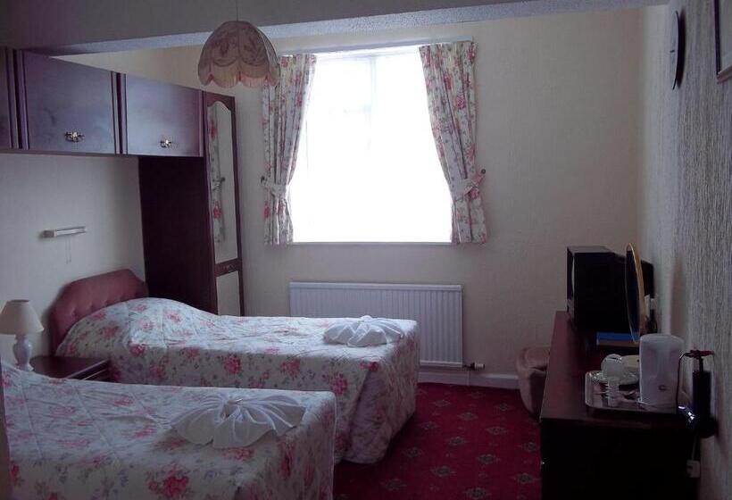 اتاق استاندارد, Ashley Court Hotel