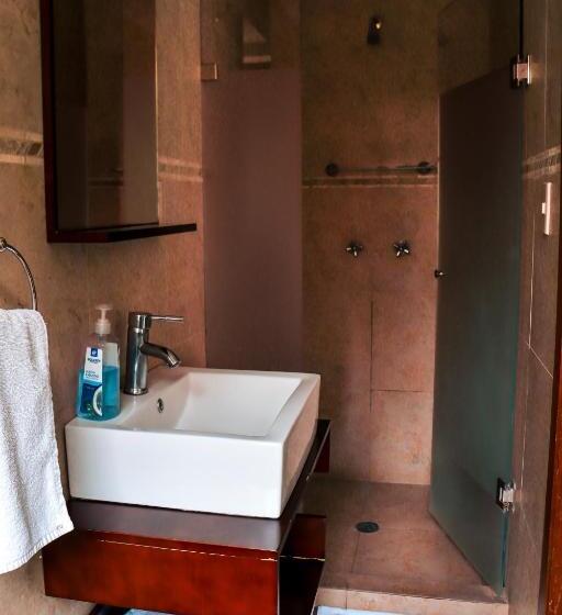 Номер Стандарт, Ayenda Suites Cuija