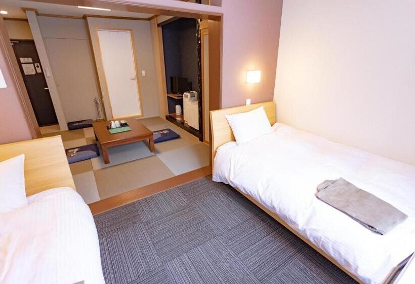 غرفة عائلية, Chalet Burlap Furanui