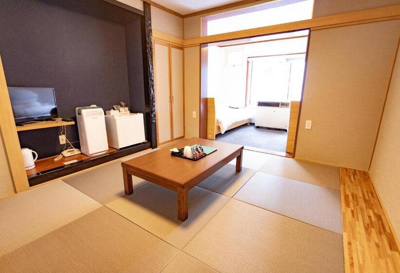 غرفة عائلية, Chalet Burlap Furanui