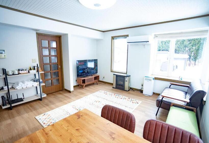 فيلا 3 غرف نوم, Chalet Burlap Furanui