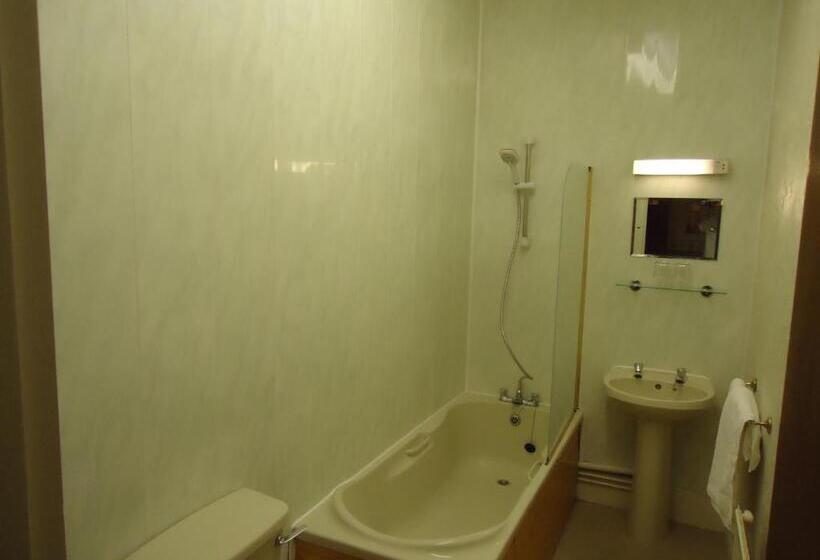 اتاق استاندارد, Abbey Court