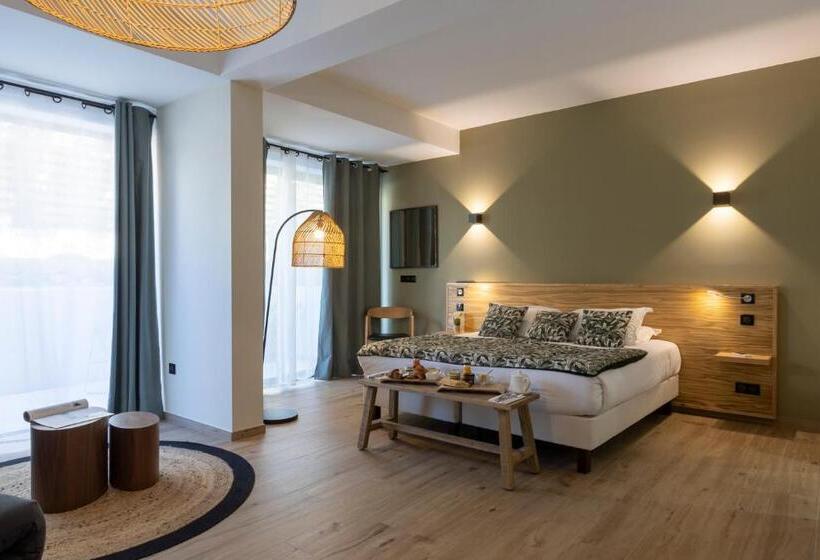 سوئیت با وان آب گرم, Auberge Kallisté   Eco Label