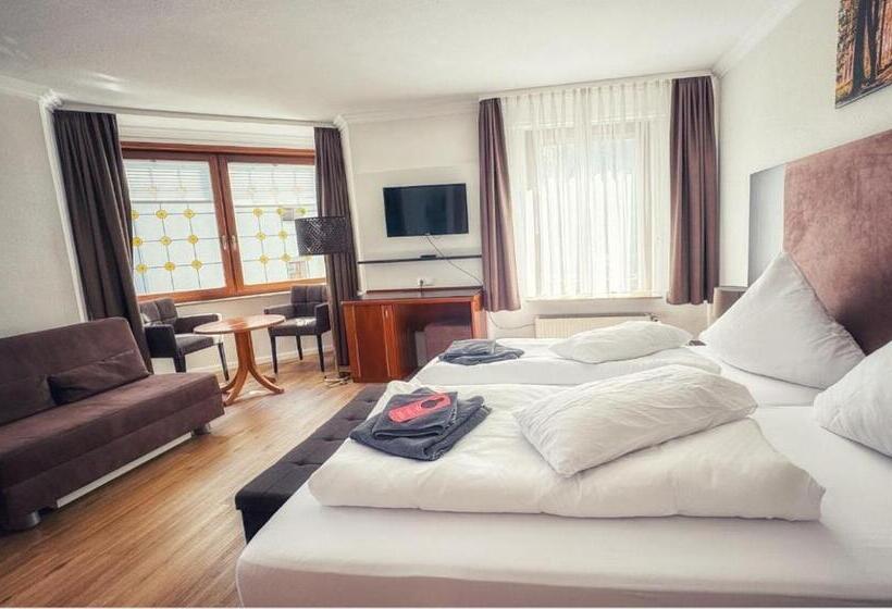 컴포트 룸, Bacharacher Hof