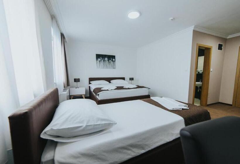 اتاق استاندارد سه نفره, Brcko Gas Doboj