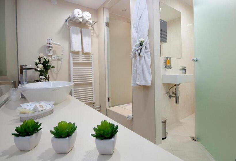 اتاق لوکس, City Boutique