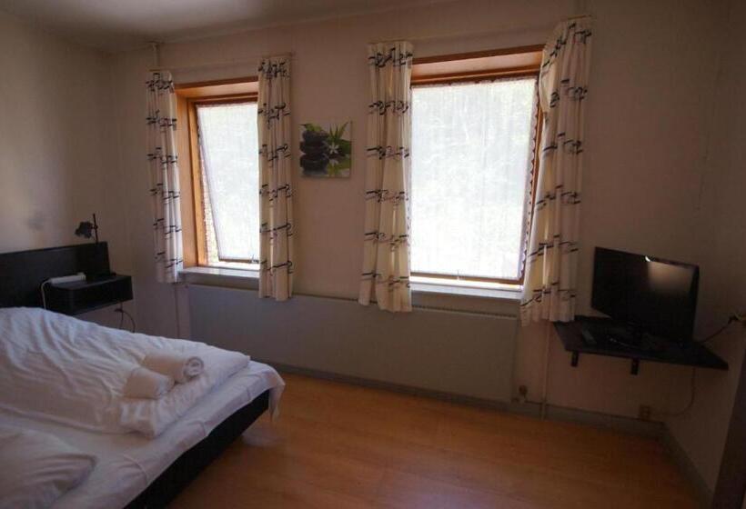 Standaardkamer met Gedeelde Badkamer, Egtved